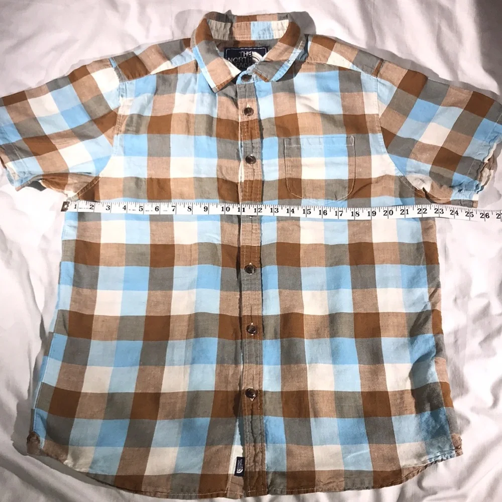 The North Face Plaid Short Sleeve Button Down Shirt